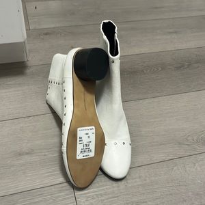 Ankle boots Rebecca mink off size 10M $40
